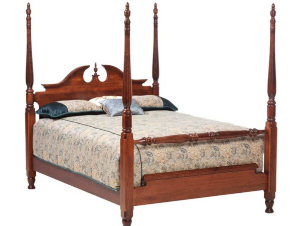 Victoria's Tradition Pilaster Bed