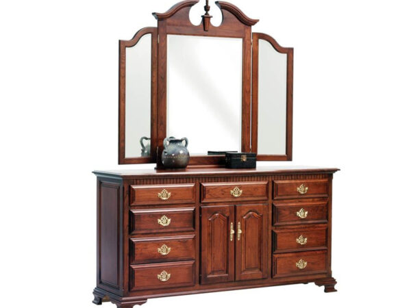 Victoria's Tradition 72" Dresser