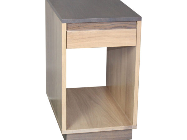 Bridgeport Chairside Table