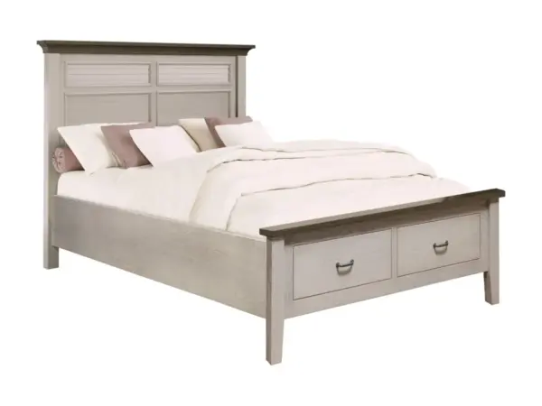 Hickory Grove Bed with Footboard Storage